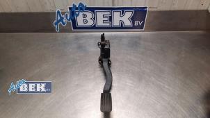 Used Accelerator pedal Peugeot 208 I (CA/CC/CK/CL) 1.6 Blue HDi 115 Price € 19,99 Margin scheme offered by Auto Bek