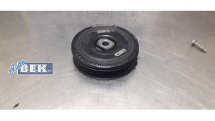 Used Crankshaft pulley Opel Vivaro 2.0 CDTI 16V Price € 35,00 Margin scheme offered by Auto Bek
