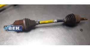 Used Front drive shaft, left Opel Corsa E 1.4 16V Price € 30,00 Margin scheme offered by Auto Bek