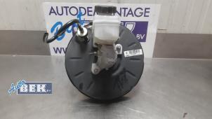 Used Master cylinder Renault Clio IV Estate/Grandtour (7R) 1.5 Energy dCi 90 FAP Price € 100,00 Margin scheme offered by Auto Bek