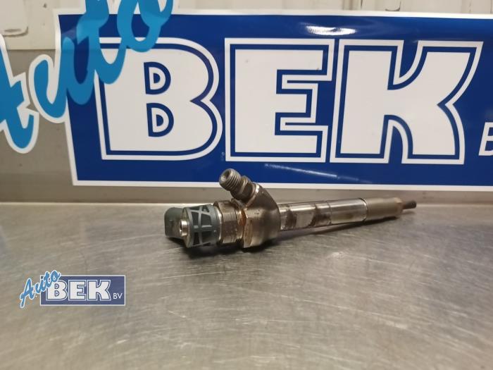 Usagé Injecteurs BMW 3 serie Touring (F31) 318d 2.0 16V Prix € 84,99 Règlement à la marge proposé par Auto Bek