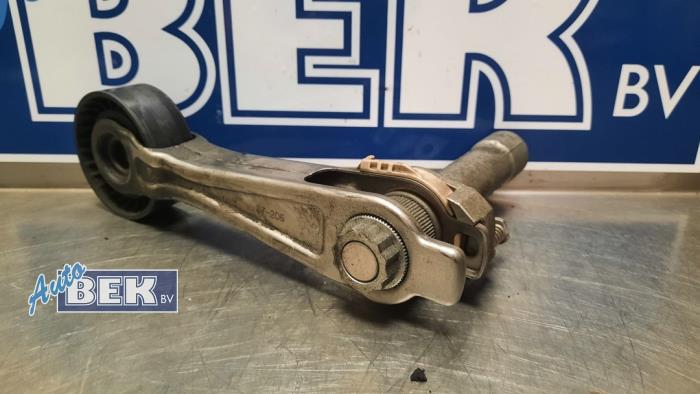Usados Tensor correa múltiple Peugeot 308 (4A/C) 1.6 16V THP 150 Precio € 25,00 Norma de margen ofrecido por Auto Bek