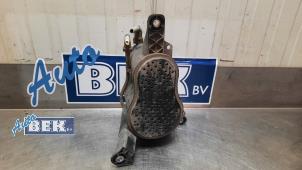 Used Carbon filter Audi Q5 (8RB) 2.0 TFSI 16V Quattro Price on request offered by Auto Bek