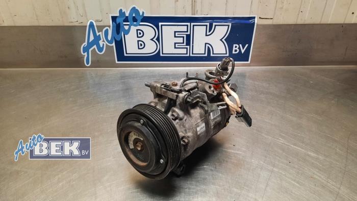 Bomba de aire acondicionado de un Mercedes-Benz B (W246,242) 1.6 B-200 BlueEFFICIENCY Turbo 16V 2016