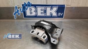 Used Gearbox mount Seat Ibiza V (KJB) 1.0 TSI 12V Price € 18,99 Margin scheme offered by Auto Bek