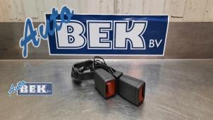 Used Rear seatbelt buckle, left Seat Ibiza V (KJB) 1.0 TSI 12V Price € 18,99 Margin scheme offered by Auto Bek
