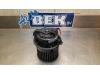 Heating and ventilation fan motor from a Peugeot 208 I (CA/CC/CK/CL) 1.6 Blue HDi 115 2012