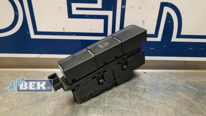 Gebrauchte ESP Schalter Volkswagen Golf IV (1J1) 2.0 Preis € 20,00 Margenregelung angeboten von Auto Bek
