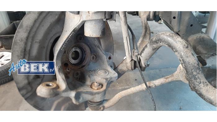 Front suspension system, right from a BMW X1 (E84) xDrive 23d 2.0 16V 2011