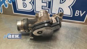 Used Throttle body Renault Clio III (BR/CR) 1.5 dCi FAP Price € 35,00 Margin scheme offered by Auto Bek