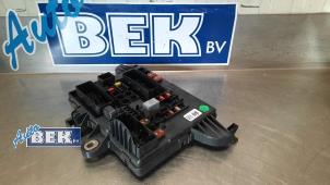 Używane Skrzynka bezpieczników Opel Insignia Sports Tourer 2.0 CDTI 16V 130 ecoFLEX Cena € 35,00 Procedura marży oferowane przez Auto Bek
