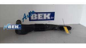 Used Air intake hose Mercedes C Estate (S204) 2.2 C-200 CDI 16V BlueEFFICIENCY Price on request offered by Auto Bek