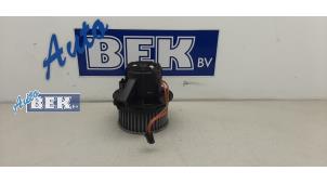 Used Heater valve motor Mercedes C Estate (S204) 2.2 C-200 CDI 16V BlueEFFICIENCY Price on request offered by Auto Bek