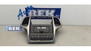 Używane Panel sterowania nagrzewnicy Jeep Grand Cherokee (WK/WK2) 3.0 CRD V6 24V Cena na żądanie oferowane przez Auto Bek