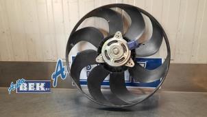 Used Cooling fans Renault Captur (2R) 1.5 Energy dCi 110 FAP Price € 30,00 Margin scheme offered by Auto Bek