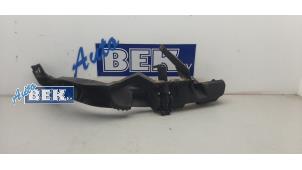 Used Front bumper bracket, left BMW X1 (E84) xDrive 23d 2.0 16V Price € 26,00 Margin scheme offered by Auto Bek