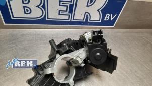 Ignition lock + computer from a Opel Insignia Sports Tourer 2.0 CDTI 16V 160 Ecotec 2009