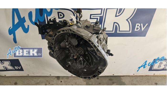Getriebe van een Fiat Talento 2.0 EcoJet BiTurbo 120 2020