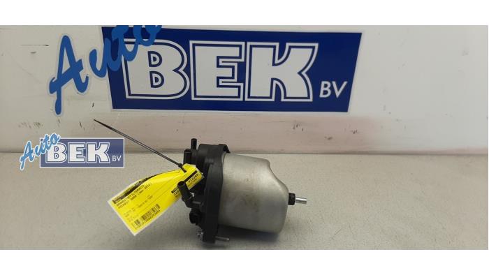 Begagnade Bränslefilterhus Peugeot 5008 I (0A/0E) 1.6 HDiF 16V Pris € 50,00 Marginaltabell erbjuds av Auto Bek