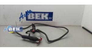 Used Headlight washer Volkswagen Golf VI (5K1) 1.4 TSI 122 16V Price on request offered by Auto Bek