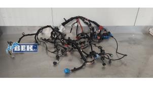 Used Wiring harness engine room Renault Clio IV (5R) 1.5 Energy dCi 90 FAP Price € 100,00 Margin scheme offered by Auto Bek