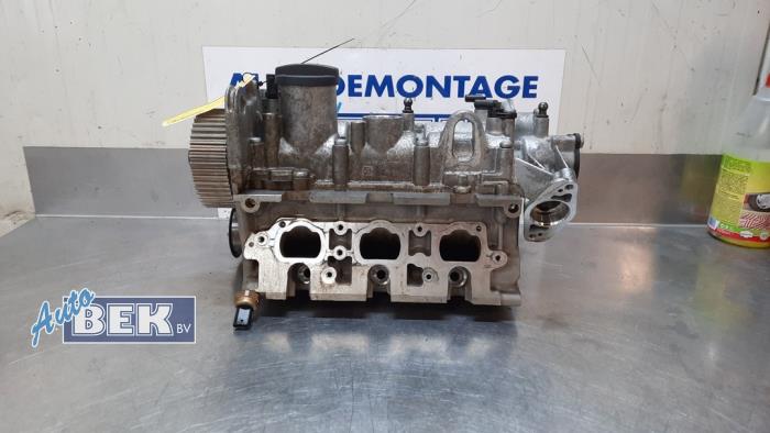 Usagé Culasse Volkswagen Golf VII (AUA) 1.0 TSI 12V Prix € 300,00 Règlement à la marge proposé par Auto Bek