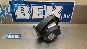 Used Rear seatbelt, right Audi A3 Sportback (8VA/8VF) 2.0 TDI 16V Price € 35,00 Margin scheme offered by Auto Bek