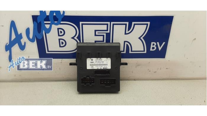 Used On-board computer Audi Q7 (4LB) 4.2 FSI V8 32V Price € 60,00 Margin scheme offered by Auto Bek