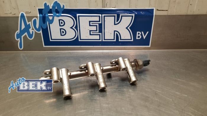 Gebrauchte Einspritzdüse (Einspritzer) Peugeot 2008 (CU) 1.2 12V e-THP PureTech 110 Preis € 29,95 Margenregelung angeboten von Auto Bek