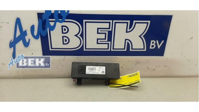 Używane Modul Bluetooth Citroen C4 Picasso (3D/3E) 2.0 Blue HDI 150 Cena € 45,00 Procedura marży oferowane przez Auto Bek