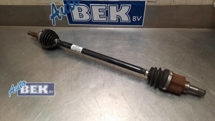 Front drive shaft, right from a Volkswagen UP 2016