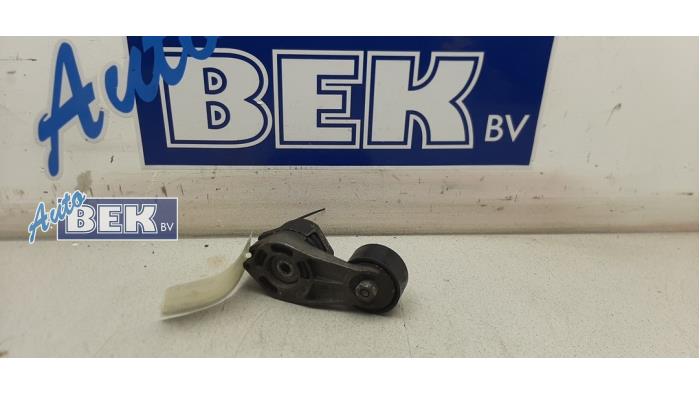 Usados Rodillo tensor correa múltiple BMW 1 serie (F20) 120i 1.6 16V Precio € 20,00 Norma de margen ofrecido por Auto Bek