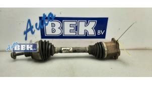 Used Front drive shaft, right Audi A4 Avant (B8) 2.0 TDI 16V Price € 80,00 Margin scheme offered by Auto Bek