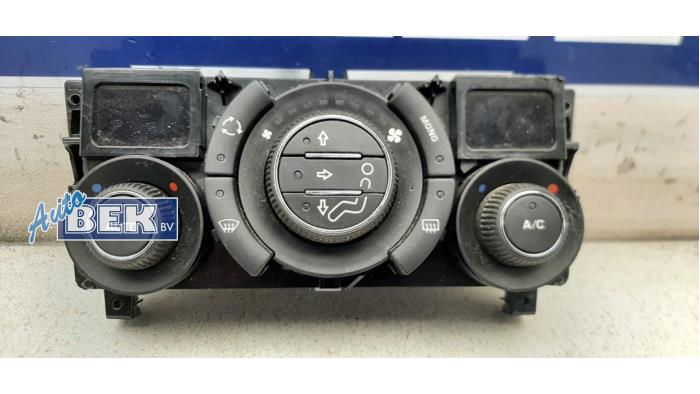 Panel sterowania nagrzewnicy z Peugeot RCZ (4J) 2.0 HDi 16V FAP 2013