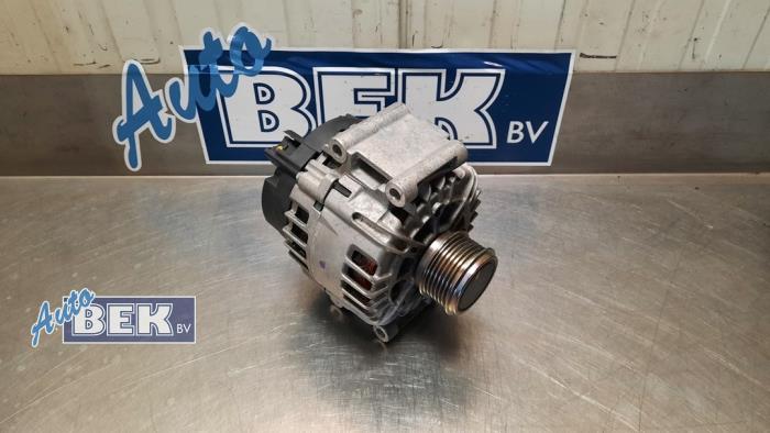 Used Dynamo Volkswagen Golf VII (AUA) 2.0 GTI 16V Price € 99,95 Margin scheme offered by Auto Bek
