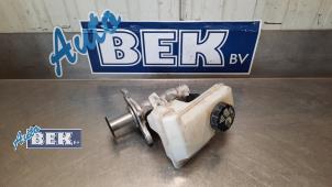 Usagé Réservoir de liquide de frein Volkswagen Golf VII (AUA) 1.6 TDI BlueMotion 16V Prix € 35,00 Règlement à la marge proposé par Auto Bek