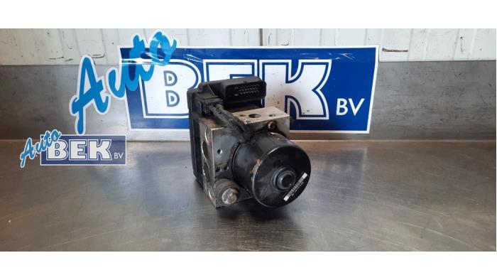 Usagé Bloc ABS Volkswagen Lupo (6X1) 1.2 TDI 3L Prix € 39,00 Règlement à la marge proposé par Auto Bek