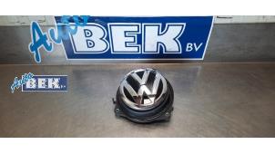 Używane Uchwyt tylnej klapy Volkswagen Polo V (6R) 1.0 TSI 12V BlueMotion Technology Cena € 35,00 Procedura marży oferowane przez Auto Bek