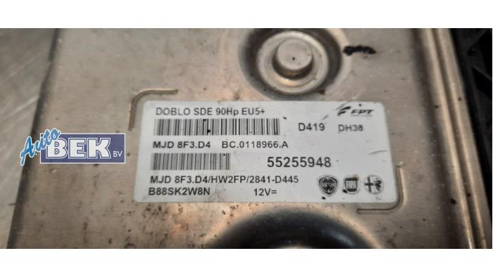 Engine management computer from a Fiat Doblo Cargo (263) 1.3 MJ 16V DPF Euro 5 2014