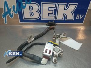 Usagé Stabilisateur de tension Mercedes Sprinter 3,5t (906.73) 311 CDI 16V Prix € 50,00 Règlement à la marge proposé par Auto Bek
