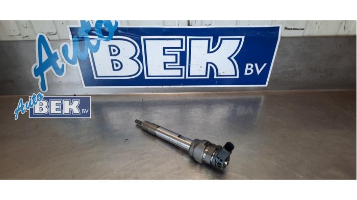 Usagé Injecteurs BMW 3 serie Touring (F31) 318d 2.0 16V Prix € 100,00 Règlement à la marge proposé par Auto Bek
