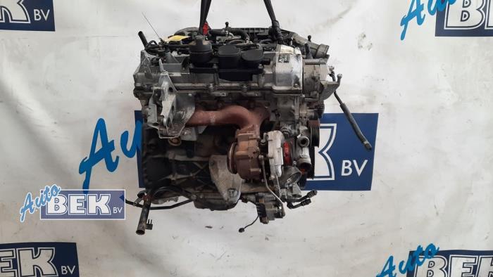 Używane Silnik Mercedes C Combi (S203) 2.2 C-220 CDI 16V Cena € 749,99 Procedura marży oferowane przez Auto Bek