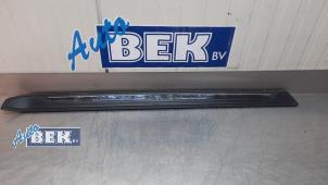 Used Step insert, left BMW 1 serie (E82) 123d 16V Price € 25,00 Margin scheme offered by Auto Bek