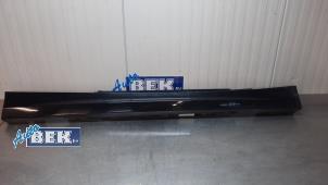 Used Sill, right BMW 1 serie (E82) 123d 16V Price on request offered by Auto Bek