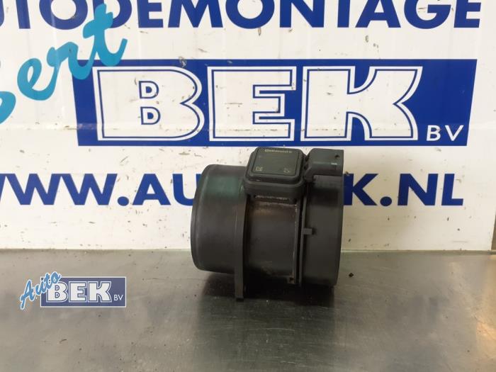 Usagé Débitmètre Mercedes E (W212) E-200 CDI 16V BlueEfficiency,BlueTEC Prix € 40,00 Règlement à la marge proposé par Auto Bek