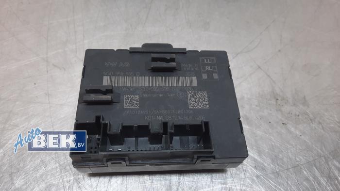 Usados Módulo electrónico central Volkswagen Passat Variant (3G5) 1.4 TSI 16V Precio € 25,00 Norma de margen ofrecido por Auto Bek