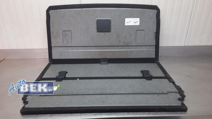 Suelo maletero de un Volkswagen Passat Variant (3G5) 1.4 TSI 16V 2015