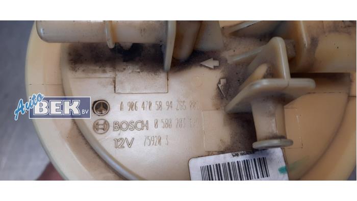 Bomba eléctrica de combustible de un Mercedes-Benz Sprinter 3,5t (906.63) 515 CDI 16V 2008