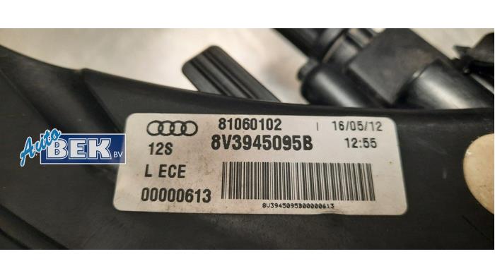 Taillight, left from a Audi A3 Sportback (8VA/8VF)  2013