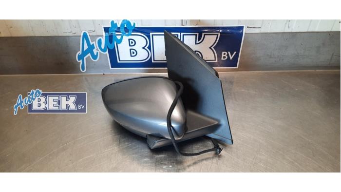 Wing mirror, right from a Volkswagen Polo V (6R)  2014